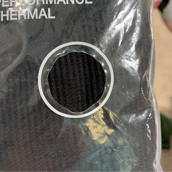 St John’s Bay Thermal Crew Neck shirt black - Picture 3 of 5